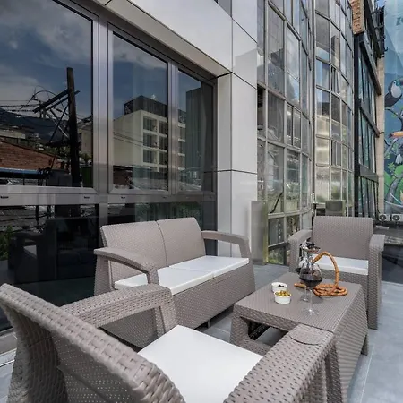 Europa Suites Medellin Exterior photo
